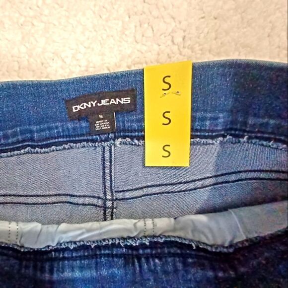 DKNY bermuda Jean shorts Size S - Picture 6 of 8